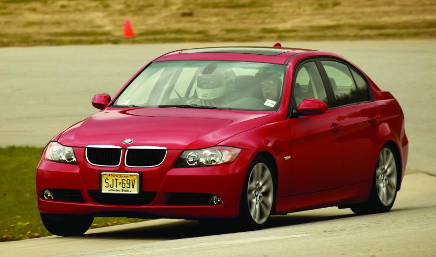  BMW 3-Series 2006 года  (фото 26 из 108)